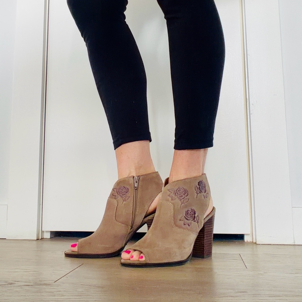 Lucky Brand Taupe Floral Heeled Boots